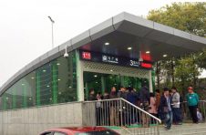 出行请注意！五一期间二号线连续三天迟收半小时
