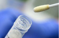 Everlywell首次获得FDA的批准，可用于独立的家用COVID-19测试样品收集套件