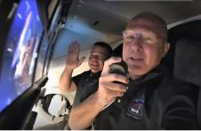 乘员龙的宇航员给他们的SpaceX宇宙飞船起了个传奇的名字：奋进号