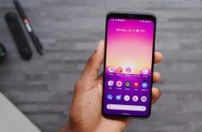 视频上展示了新的Android 11功能