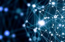 科技助力防疫 广州南站启用5G智能化健康防疫核验系统