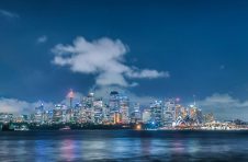 深圳机场卫星厅计划年内投入使用