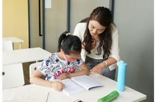 解答“我适合参加艺考吗”这个问题，悦点给出了一个绝招