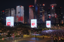 从自我治愈到群体救赎，成为自己命运的执笔人