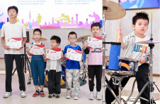 垃圾分类新时尚 童心协力助环保 横沥镇开展垃圾分类主题教育活动